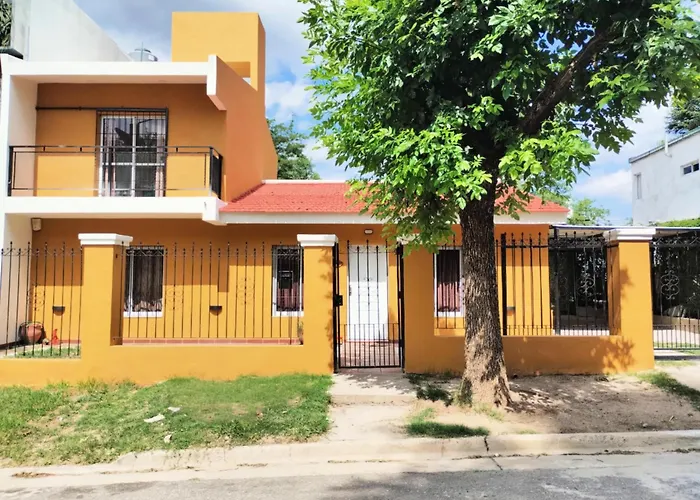 Alquiler De Casa En Playas De Oro, Carlos Paz Con Pileta